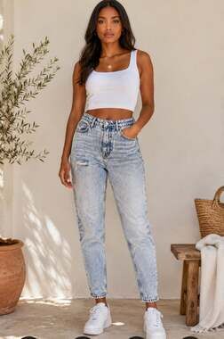 Zara Denim Mom Jeans Light Wash Distressed High Rise Size 2 EU 34 Women's